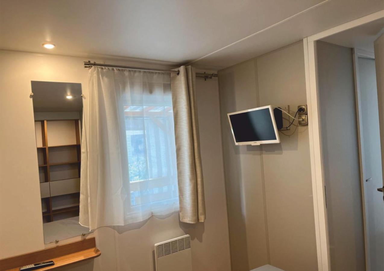 Grand Mobile-Home 45M2 Au Calme Et Au Bord De Mer Сен-Бревен-ле-Пен Екстериор снимка