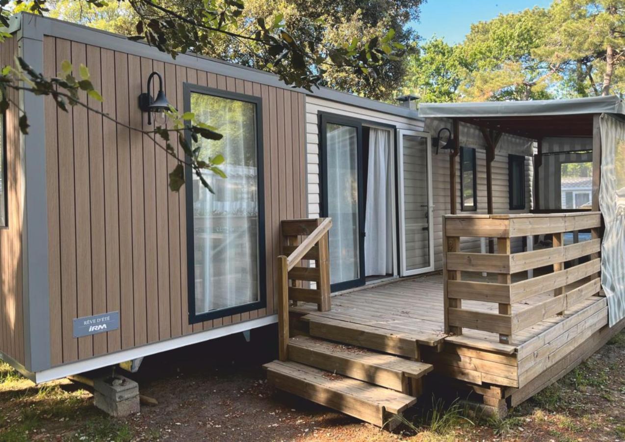 Grand Mobile-Home 45M2 Au Calme Et Au Bord De Mer Сен-Бревен-ле-Пен Екстериор снимка